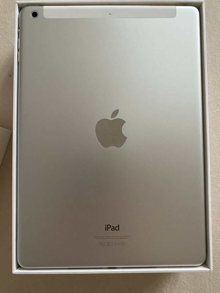 iPad Air 16GB weiß silber in Bruchsal