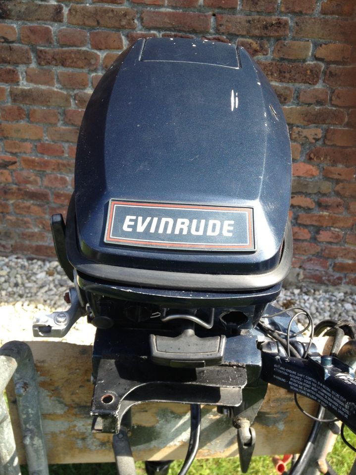 Evinrude 9.9 PS 2-TAKT Ultralangschaft, elektrischer Starter,Tank in Kempen