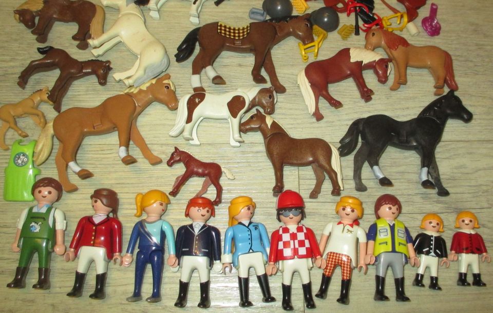 Playmobil Konvolut  für Ponyhof Reiterhof Pferde Figuren Zubehör in Oberhausen