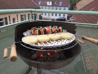 Edelstahl Holzkohlegrill mit diversem Zubehör Süd - Niederrad Vorschau