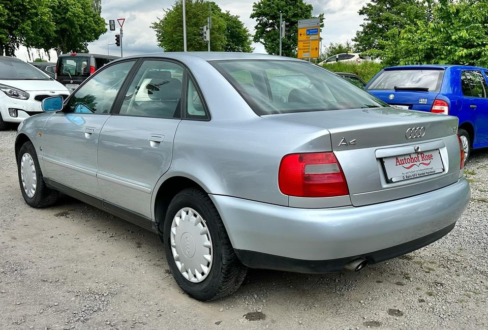 Audi A4 1.6l - Klima - Youngtimer - 83.400 KM - TÜV Neu in Wunstorf