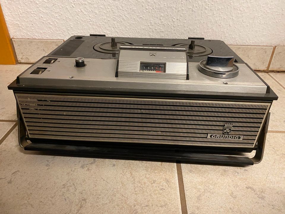 Grundig TK 140 deluxe Tonbandgerät in Grevenbroich