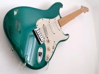 ORIGINAL Fender American Deluxe Stratocaster Body grün rar TOP! Bayern - Straubing Vorschau
