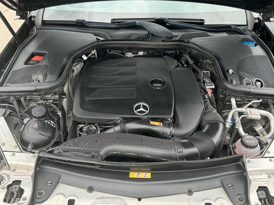 Mercedes  E 350 - Cabrio-AMG Paket ! in Krumbach Schwaben