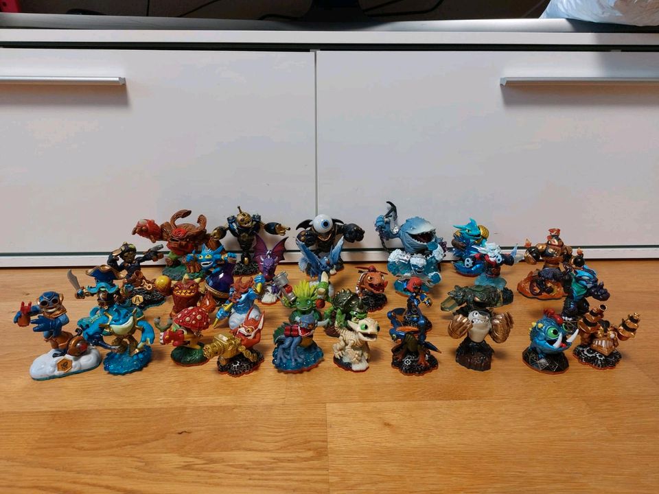 Skylander Figuren in Wiesbaden