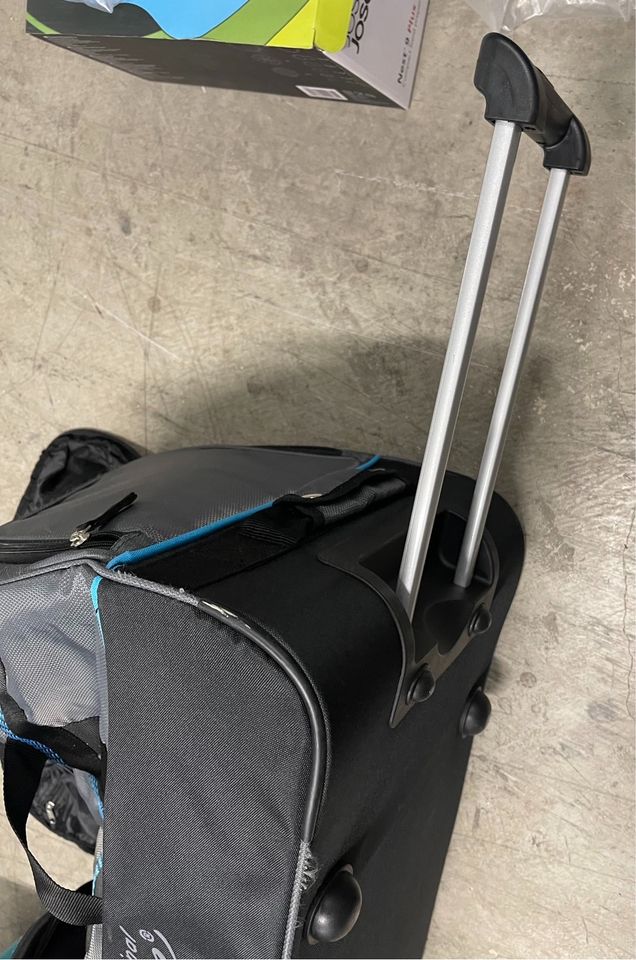 Ü. 100l große Sport Reisetasche m. Rollen u. Handgriff in Nürnberg (Mittelfr)