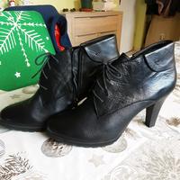 Caprice Stiefeletten Gr. 7,5 Brandenburg - Leegebruch Vorschau