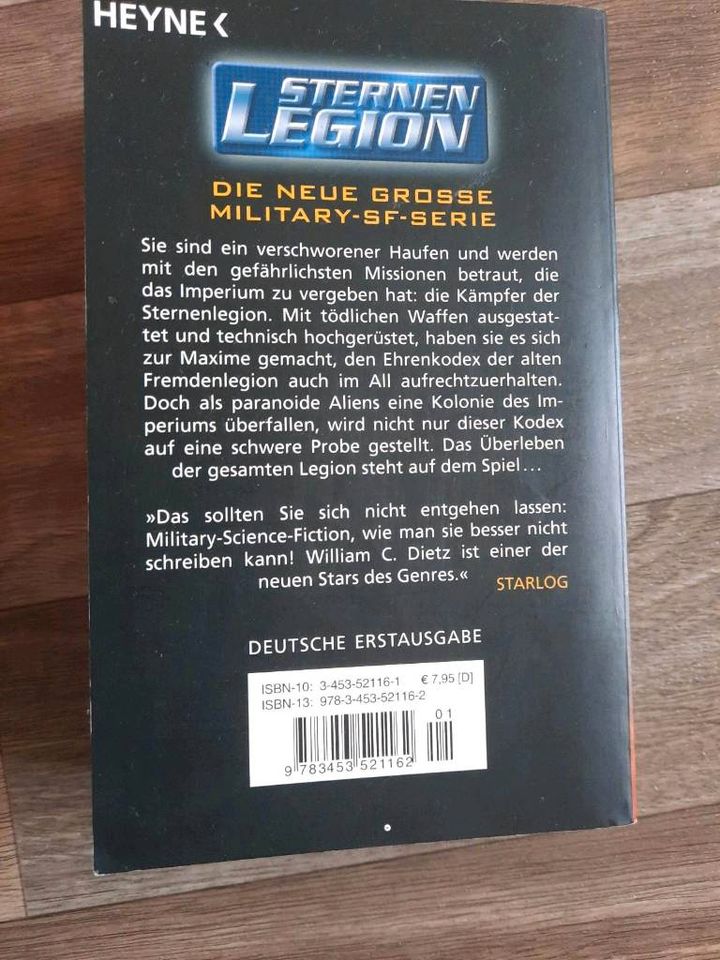 Science Fiction - je Buch 2€ in Horhausen (Westerwald)