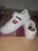 Schöne Tenisschuhe Rheinland-Pfalz - Bingen Vorschau