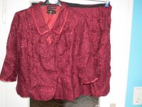 50/60er Jahre Vintage Damen Kostüm Rock Jacke Rot Spitze Satin 48 Nordrhein-Westfalen - Ennepetal Vorschau