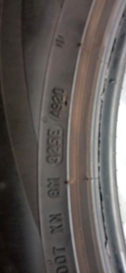 275.45R21 Pirelli Sommerreifen in Weiden b Weimar Thür