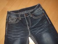SCHICKE DAMEN JEANS GR. 38 (29 / 32) WEISSE NÄHTE - NEU Hessen - Felsberg Vorschau