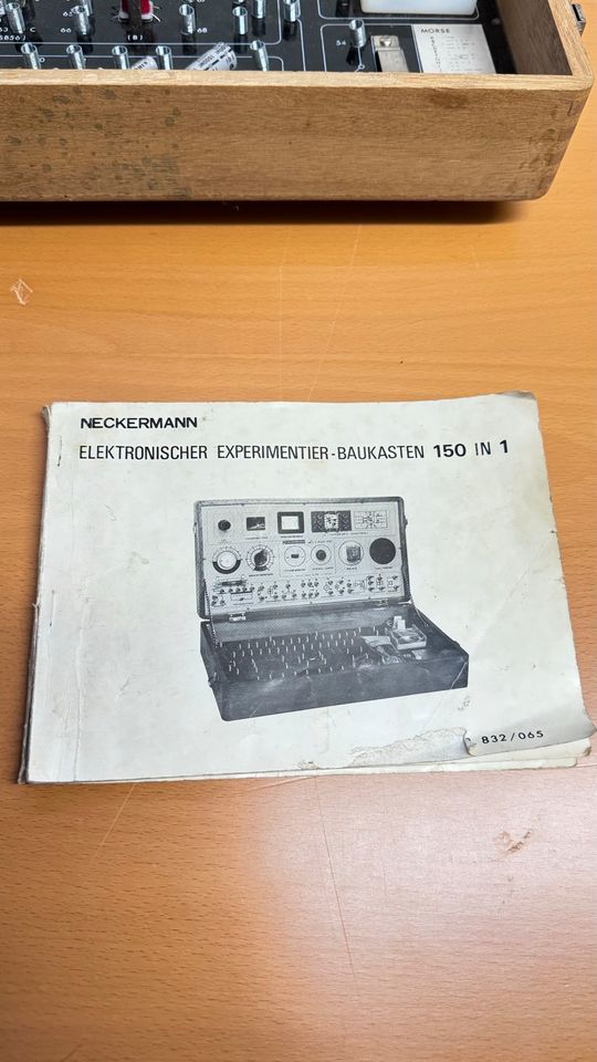 Neckermann elektronischer Experimentier-Baukasten in Kissing