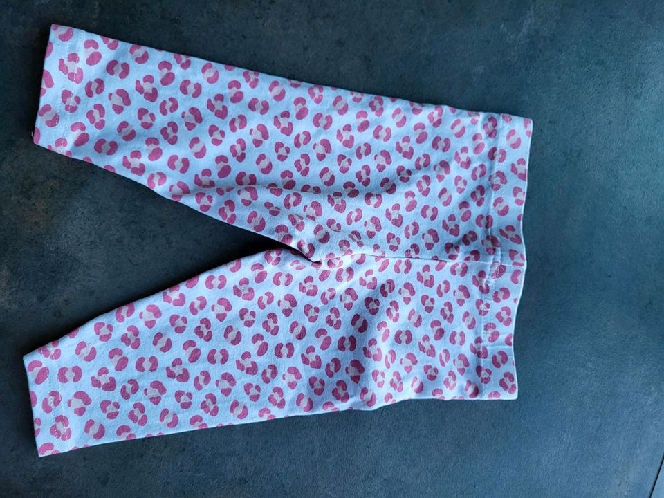 Baby Hose Leggings Leopard Print Weiß Pink Egree 68 in Heilbronn