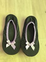 Hausschläppchen Ballerinas für Kinder Gr 30/31 Baden-Württemberg - Schwieberdingen Vorschau