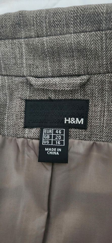 Grau-braunes Kostüm von H&M ( Rock & Blazer ), Größe 40 & 46 in Herrenberg