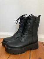 Bench Stiefel Boots Schnürschuhe Reißverschluss schwarz, Gr. 37 Nordrhein-Westfalen - Neuss Vorschau