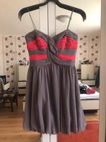 Lipsy London festliches Kleid Uk10 (S) neuwertig Hessen - Rödermark Vorschau