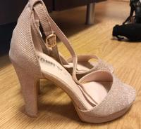 Riemchen High Heels Sandaletten Gr.35 Pumps rosa Rose Glitzer Baden-Württemberg - Ravensburg Vorschau