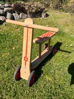 Original DDR-Kinderroller aus Holz Brandenburg - Hennigsdorf Vorschau
