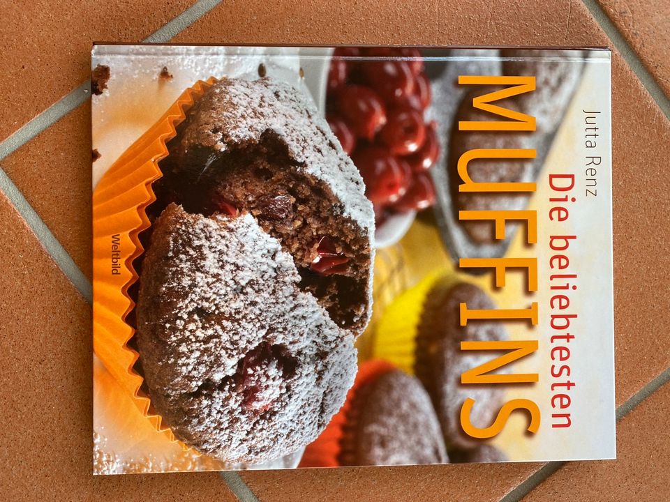 Muffinblech (12er) mit Backbuch und Kuchenkastenform in Fürth