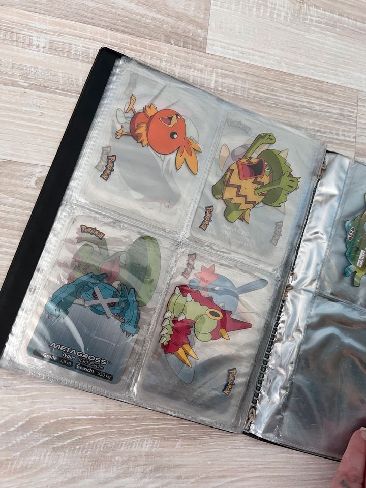 Pokemon Pokémon trading Card Game Karten Album Sammler 90er in Jever