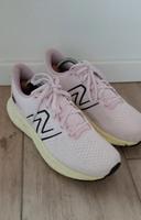 Sneaker New Balance Pink Joggingschuhe Walkingschuhe Nordrhein-Westfalen - Kirchlengern Vorschau