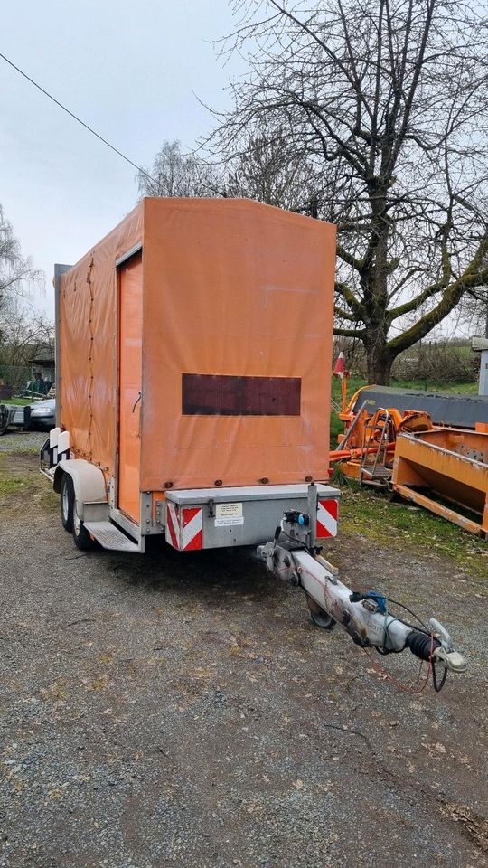 Mersch VZ 616 Absperrtafel FAT Nissen Horizont Verkehrsleittafel Verkehrsleitanhänger Verkehrssicherungsanhänger Leitanhänger in Selters