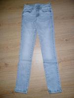 Only Jeans Hose in Gr.  XS/30 in grau Nordrhein-Westfalen - Beckum Vorschau