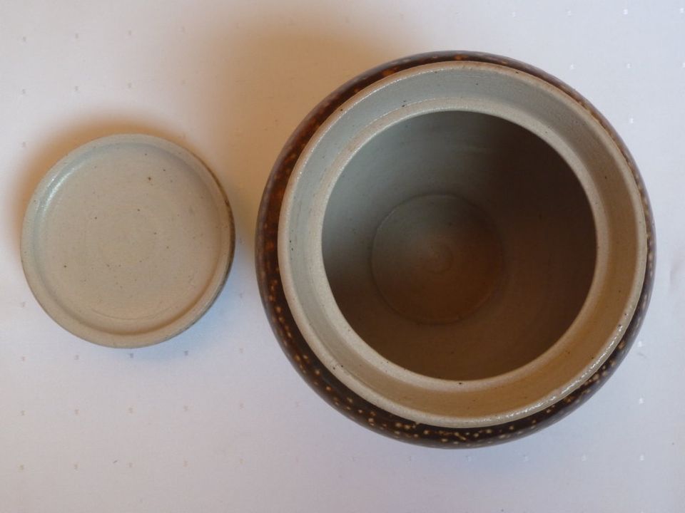 Muttertagsgeschenk Keramik-Dose mit Deckel / neuwertig in Mühlacker
