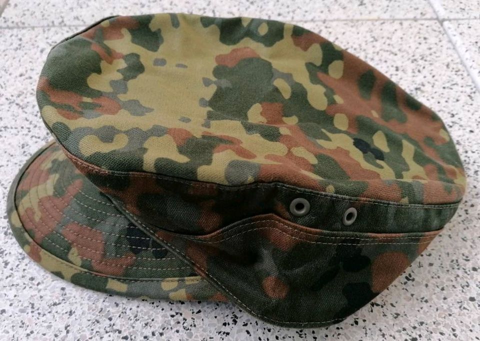 Original Bundeswehr Bw Feldmütze Flecktarn Schirmmütze Cap Gr. 55 in Wiesbaden