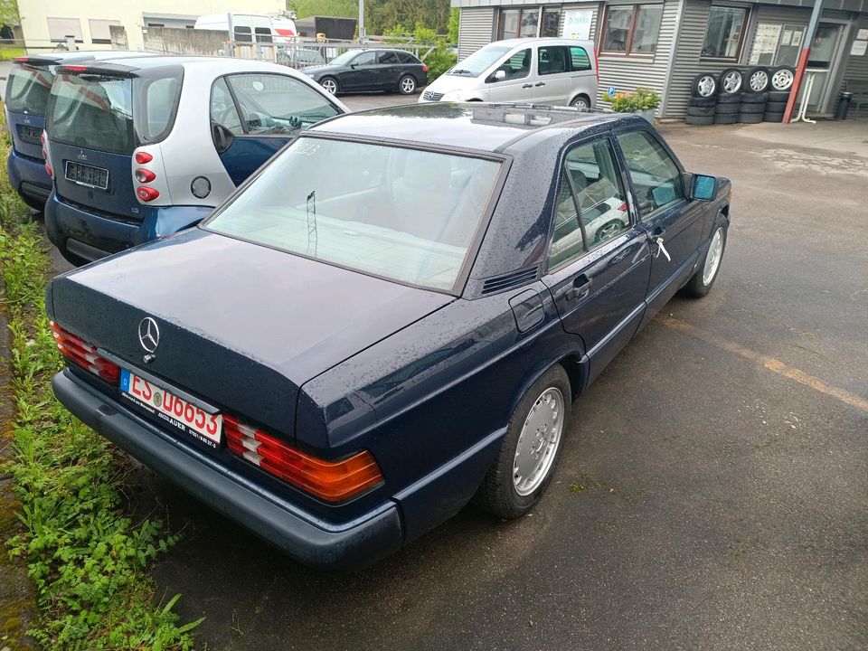 Mercedes W201 190 E 1,8 Gepflegter Zustand in Oberboihingen