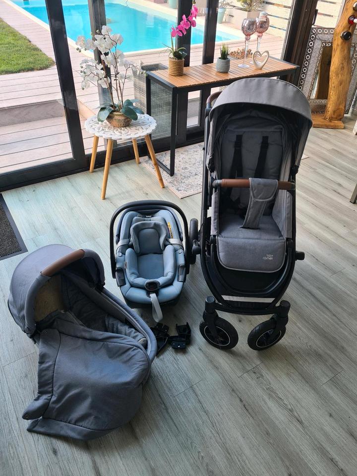 Kombikinderwagen Britax Römer mit Babywanne und Maxi Cosi in Saarwellingen