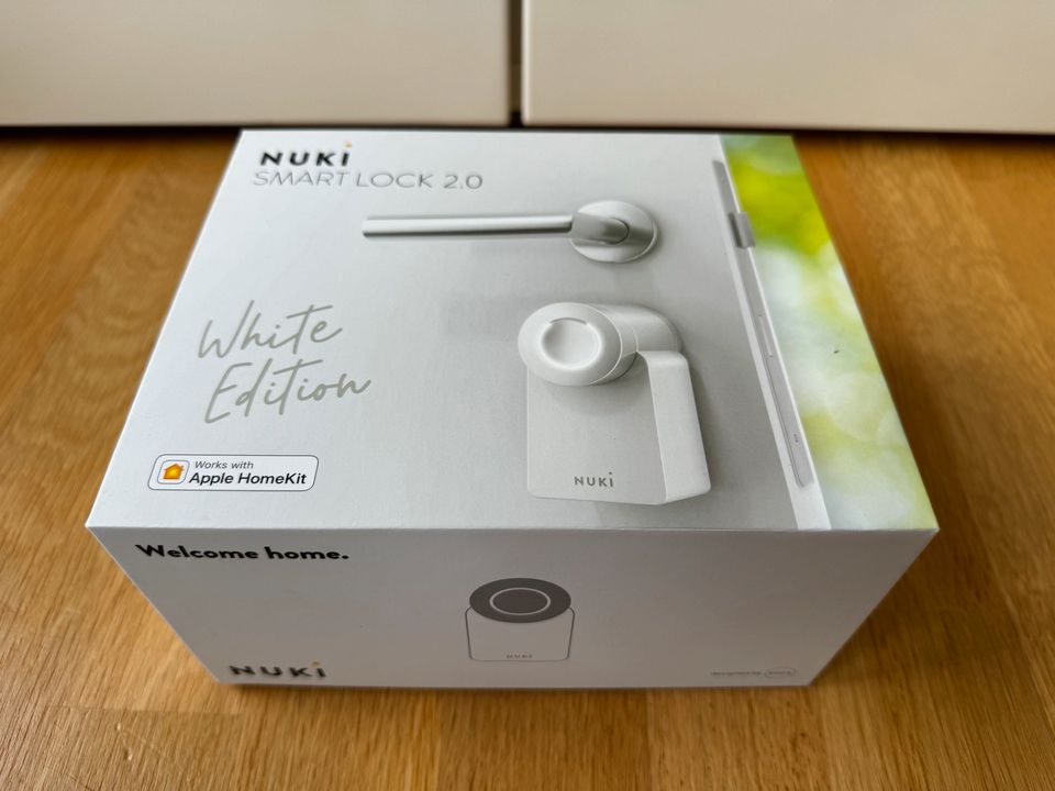 Nuki Smart Lock 2.0 - White Edition + Bridge + Power Pack in Neuss