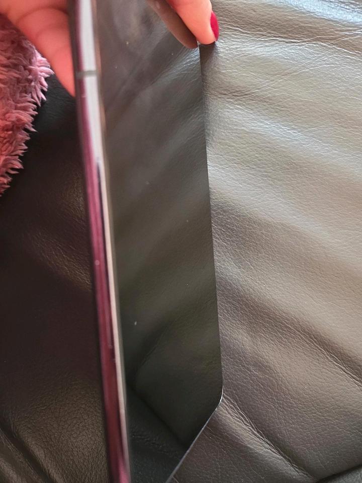 Samsung s 21 /128 GB mit Zubehör/ schwarz  sehr guter Zustand. in Essen