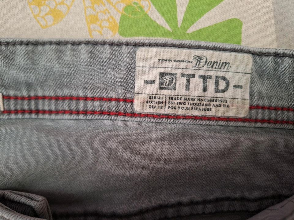 Tom Tailor Denim Jeans Herren Gr. 32/34 in Oldenburg