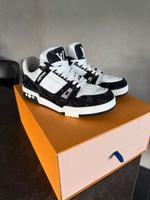 Louis Vuitton Trainer Damen Baden-Württemberg - Böblingen Vorschau