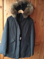 HOX Parka schwarz Daunen mit Echtfell abnehmbar  waterproof M NEU Eimsbüttel - Hamburg Eimsbüttel (Stadtteil) Vorschau