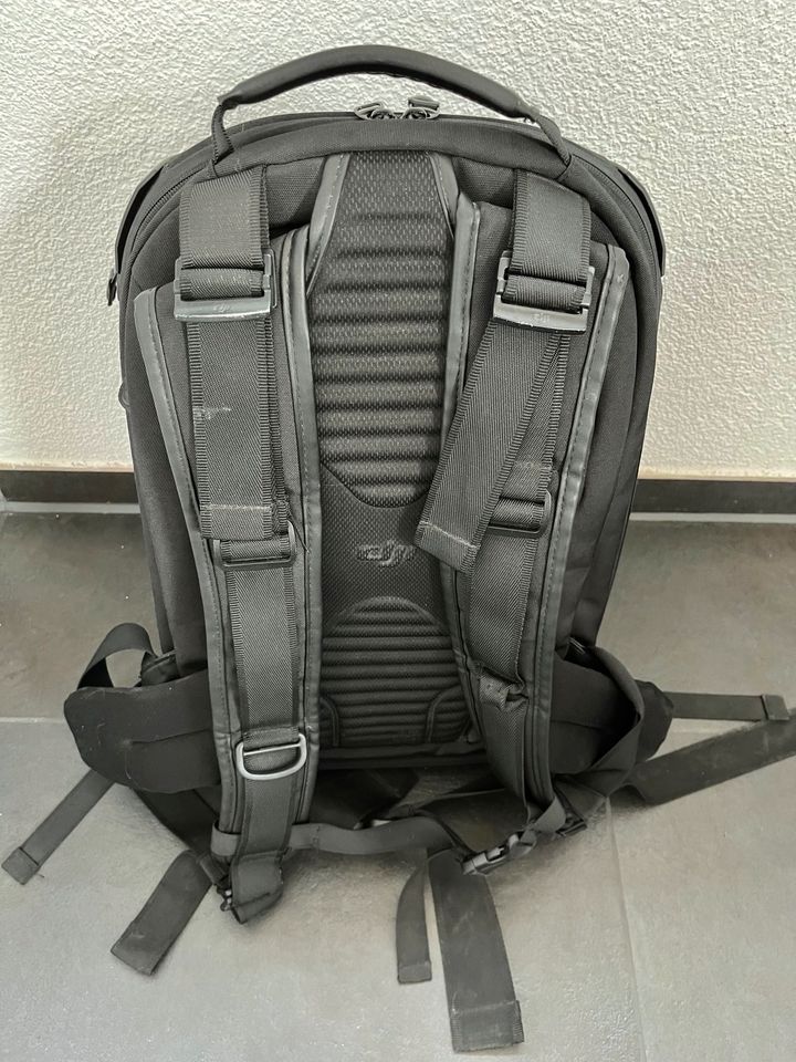 DJI PHANTOM Series - Multifunktional Backpack in Waiblingen