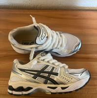 Asics Gel in weiß beige Berlin - Spandau Vorschau