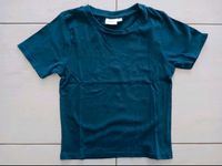 dunkelblaues Kinder Jungen T-Shirt Größe 116 Köln - Rath-Heumar Vorschau