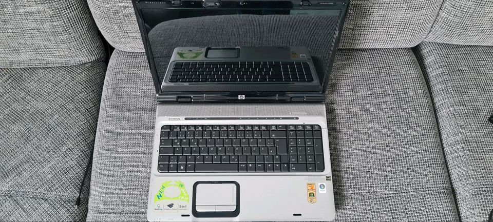 Laptop  HP Pavilion Pv 9000 in Gelsenkirchen