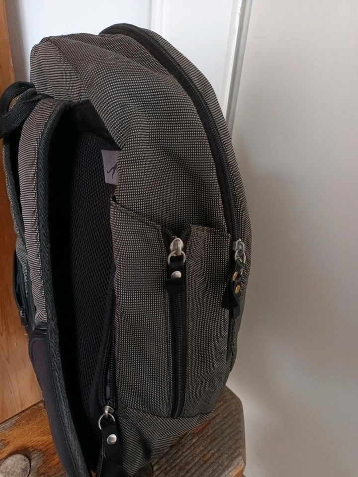 Rucksack wie neu in Hamburg