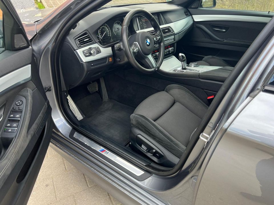 BMW F11 520d M-Paket Xenon Navi Pro Automatik Euro6 Voll in Pfaffenhofen a.d. Ilm