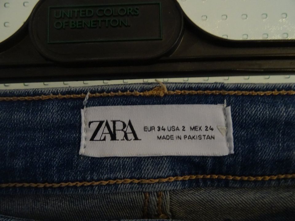 Damen Jeans von Zara Gr. 34 in Tamm