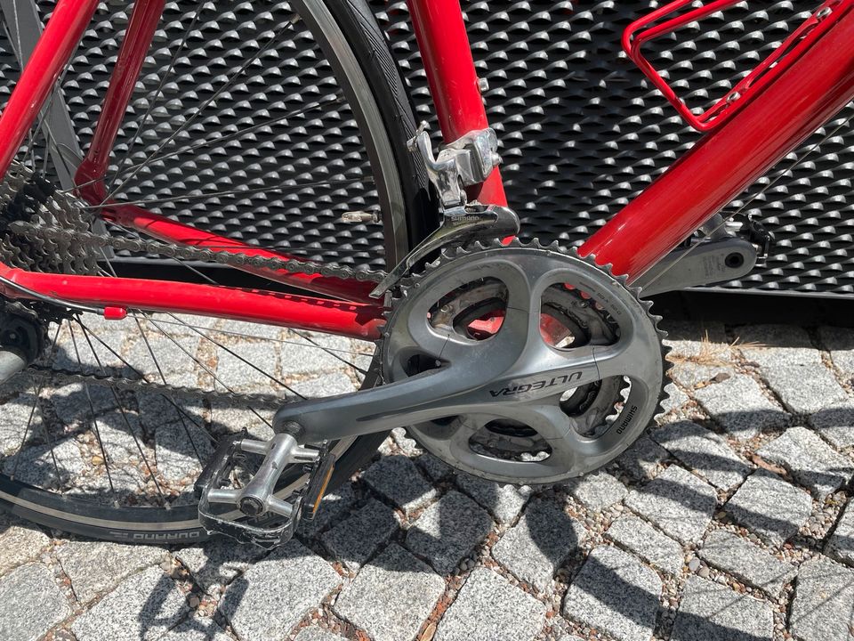 Kinesis 28’‘ Cyclocross Rad mit Shimano Ultegra in München