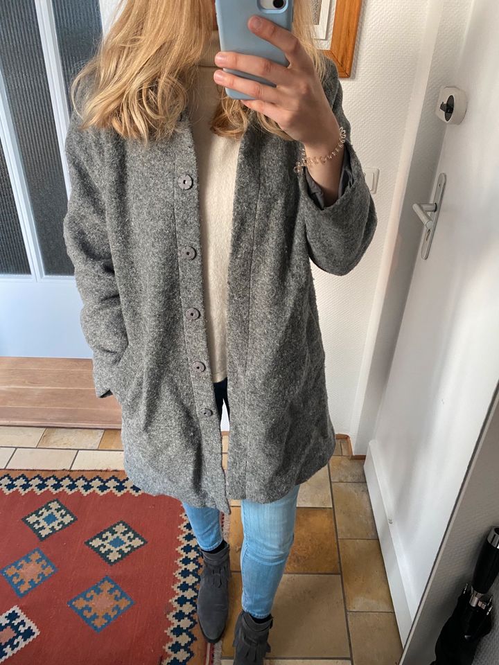 Lässiger grauer wollmantel oversized Damen 38 40 M minimalistisch in Berlin