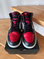 Nike Air Jordan Mid 1 Größe 43 Top Zustand! Niedersachsen - Winsen (Luhe) Vorschau
