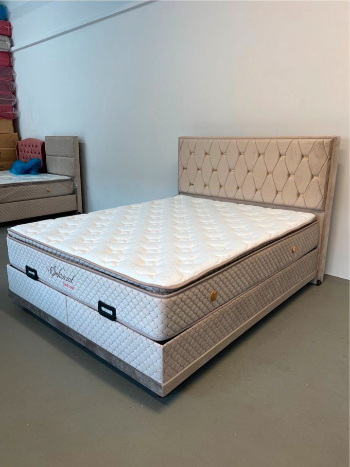 Sofort verfügbar/Samt/Neu/Boxspringbett/Doppelbett/Bett/Royal in Berlin