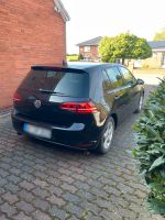 VW Golf 7 TDI R-Line LED NAVI AHK PDC Rückfahrk. Sitzheizung TOP! Nordfriesland - Schwabstedt Vorschau